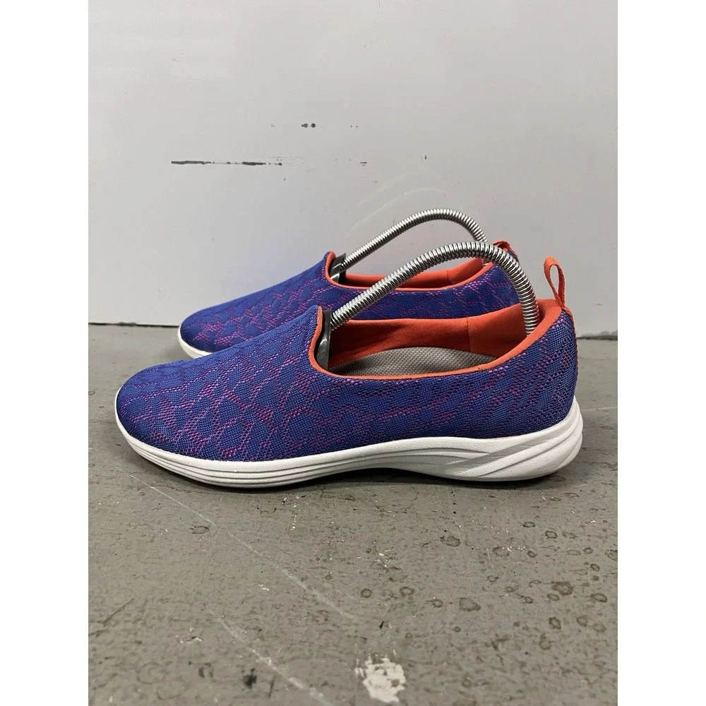 Vionic Agile Hydra Active‎ Slip On Sneakers Womens 9 Purple Orange Animal Print